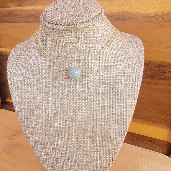 JADE Necklace Minimalist Crystal Gemstone FLOATING GREEN JADAITE - Picture 2 of 5